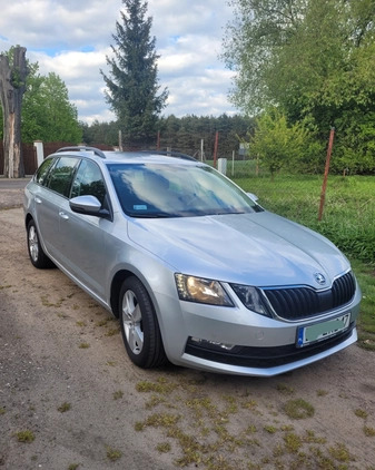 Skoda Octavia cena 46900 przebieg: 175000, rok produkcji 2018 z Mosina małe 191